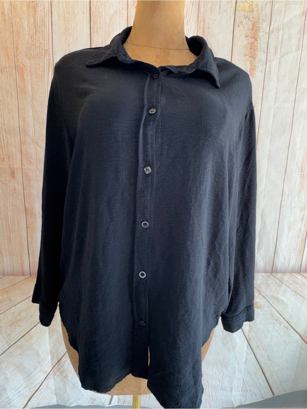 No Comment Classic Black Gauze Button-Down Shirt women’s plus 2X loose fit